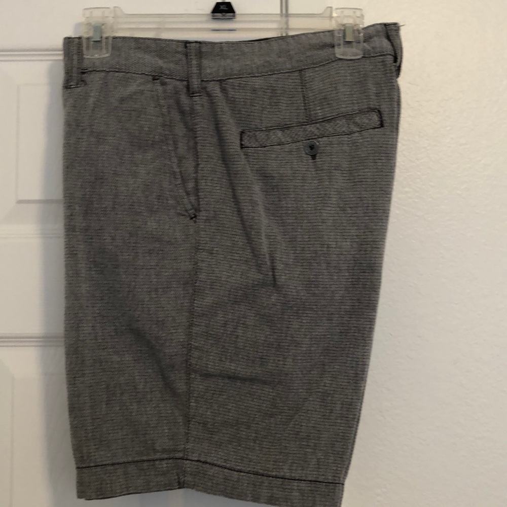 Mens Retrofit shorts size 34